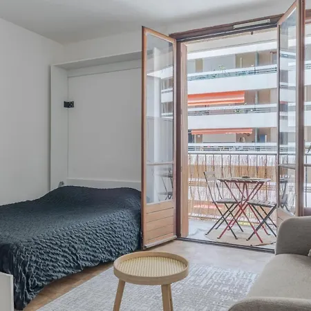 Cosy Avec Balcon Apartment